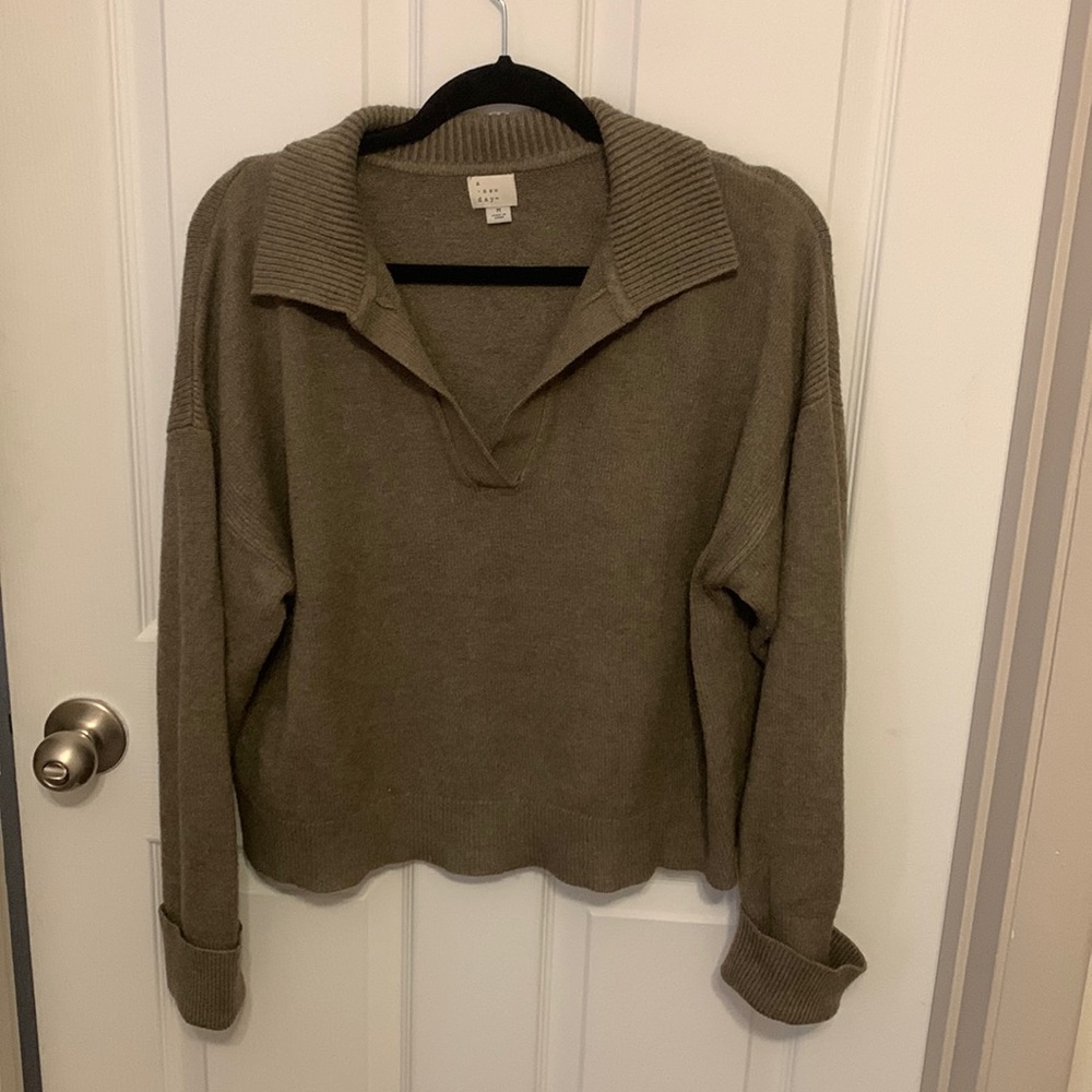 Collared sweater